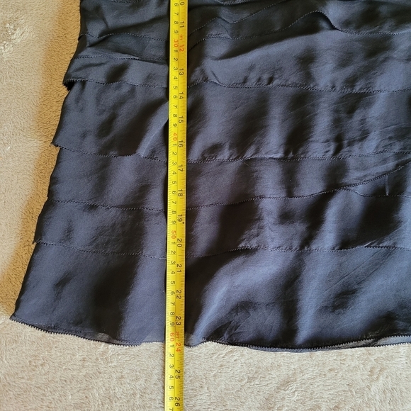 Club Monaco silk layered sleeveless blouse​ - Picture 12 of 12